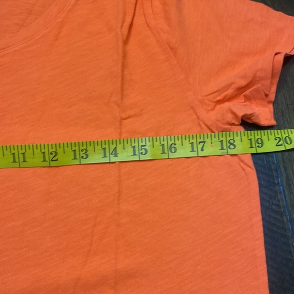 PINK Victoria Secret T-Shirt - Picture 9 of 10